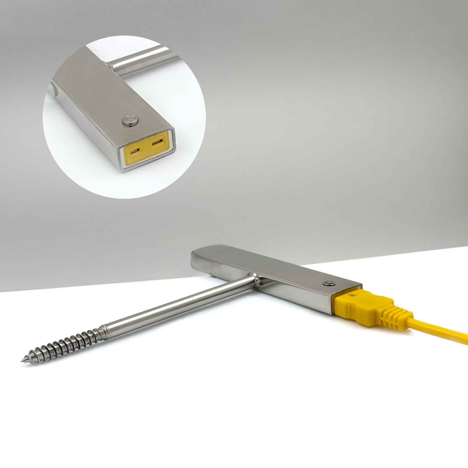 TL7803 K-Type Thermocouple probe with screw-in tip 392°F